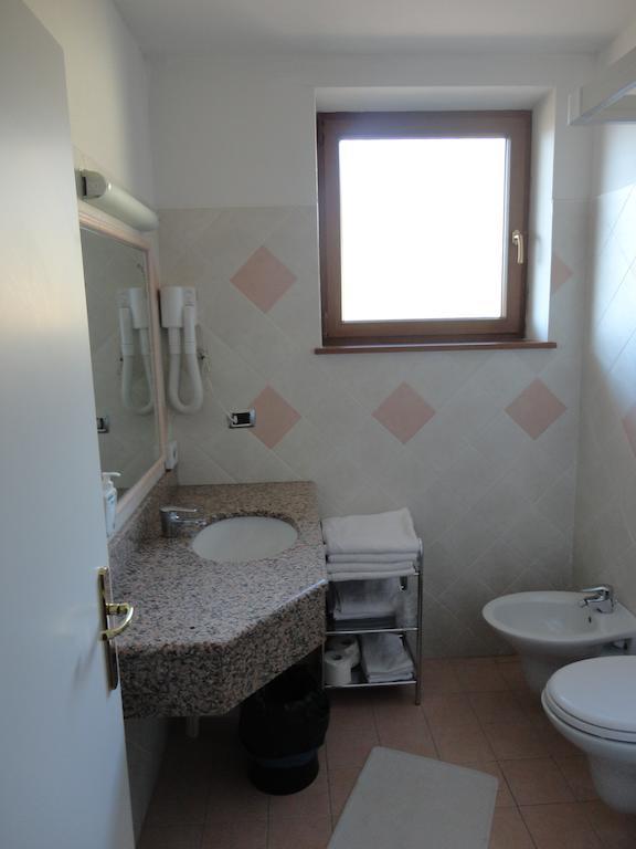 Hotel Al Caminetto チェンブラ エクステリア 写真