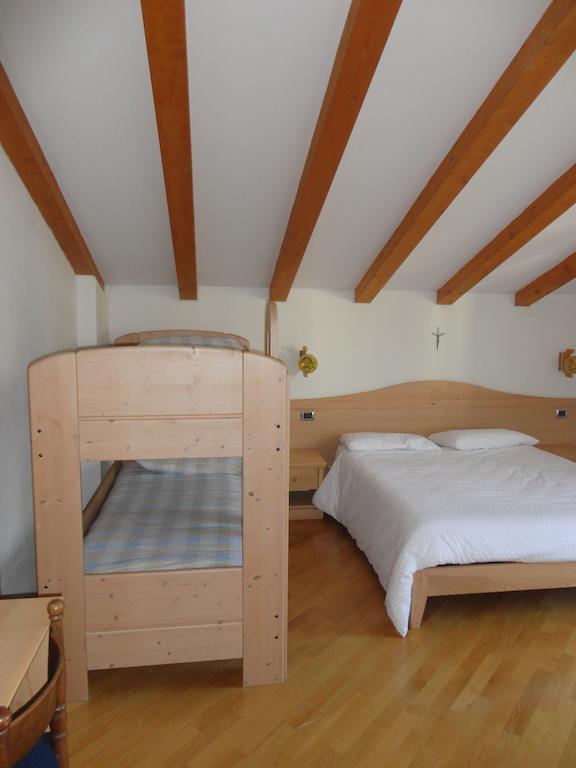 Hotel Al Caminetto チェンブラ 部屋 写真